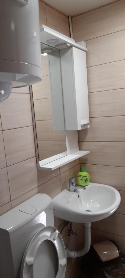 Aura City Visoko Luaran gambar